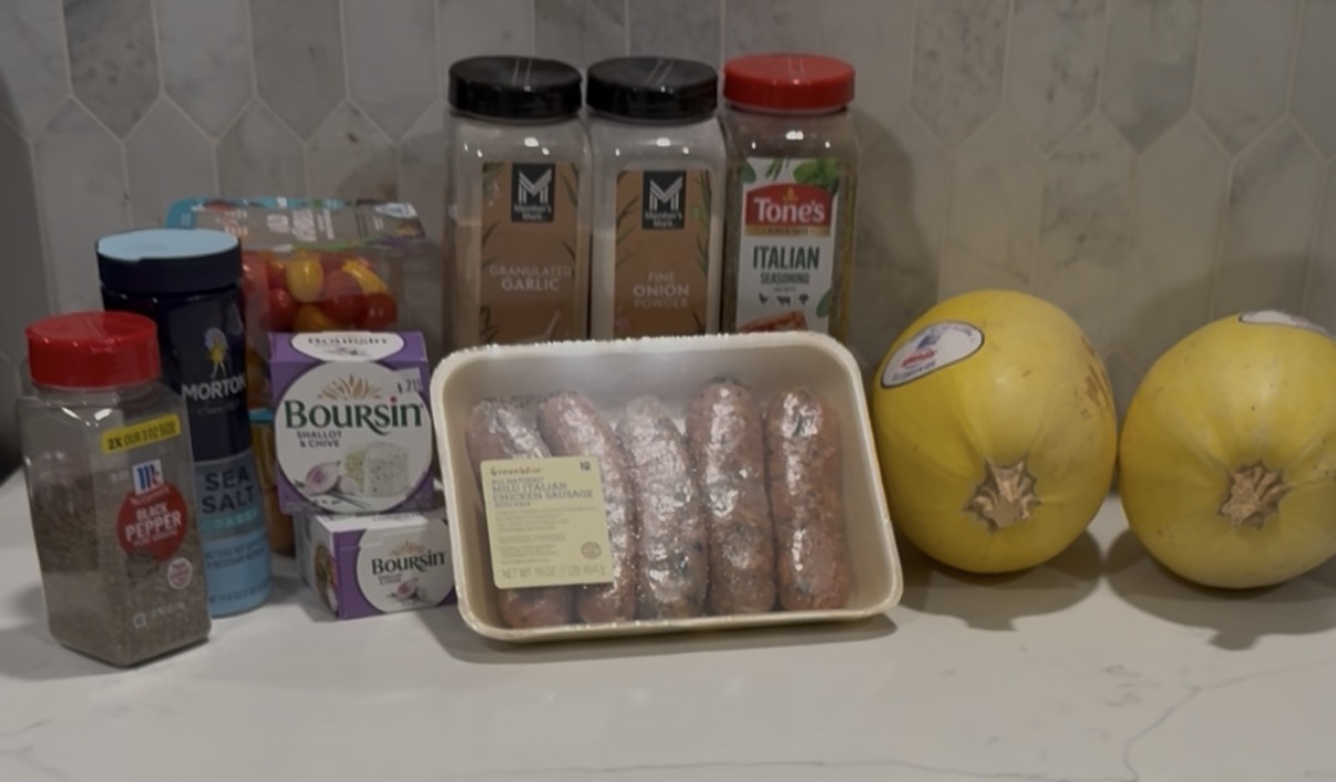 Creamy Spaghetti Squash Chicken Bake Recipe